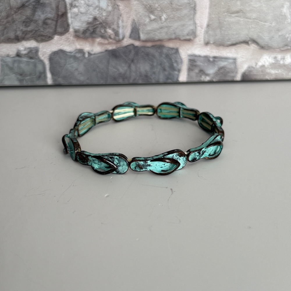 Elegant Turquoise Bracelet